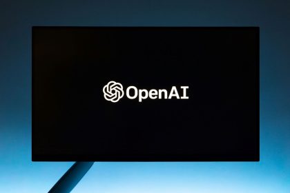 OpenAI kaltina DeepSeek